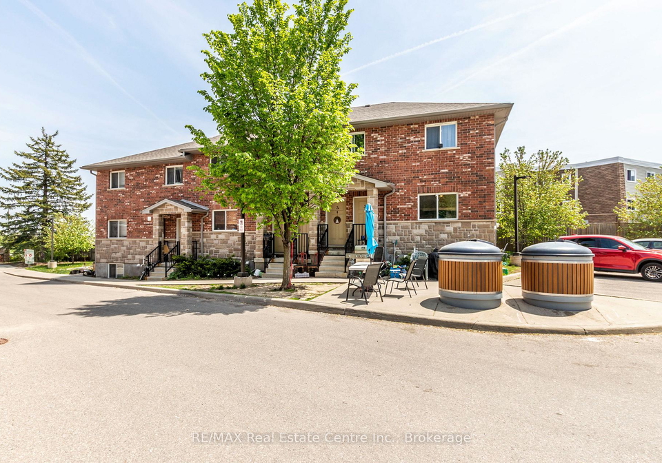 32-elmsdale-drive-kitchener-ontario-x12742186