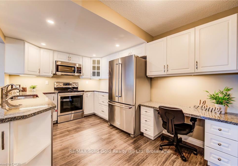 6-willow-street-waterloo-ontario-x12742244