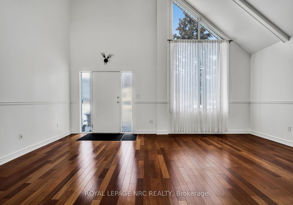 10-cecil-street-st-catharines-ontario-x12742336