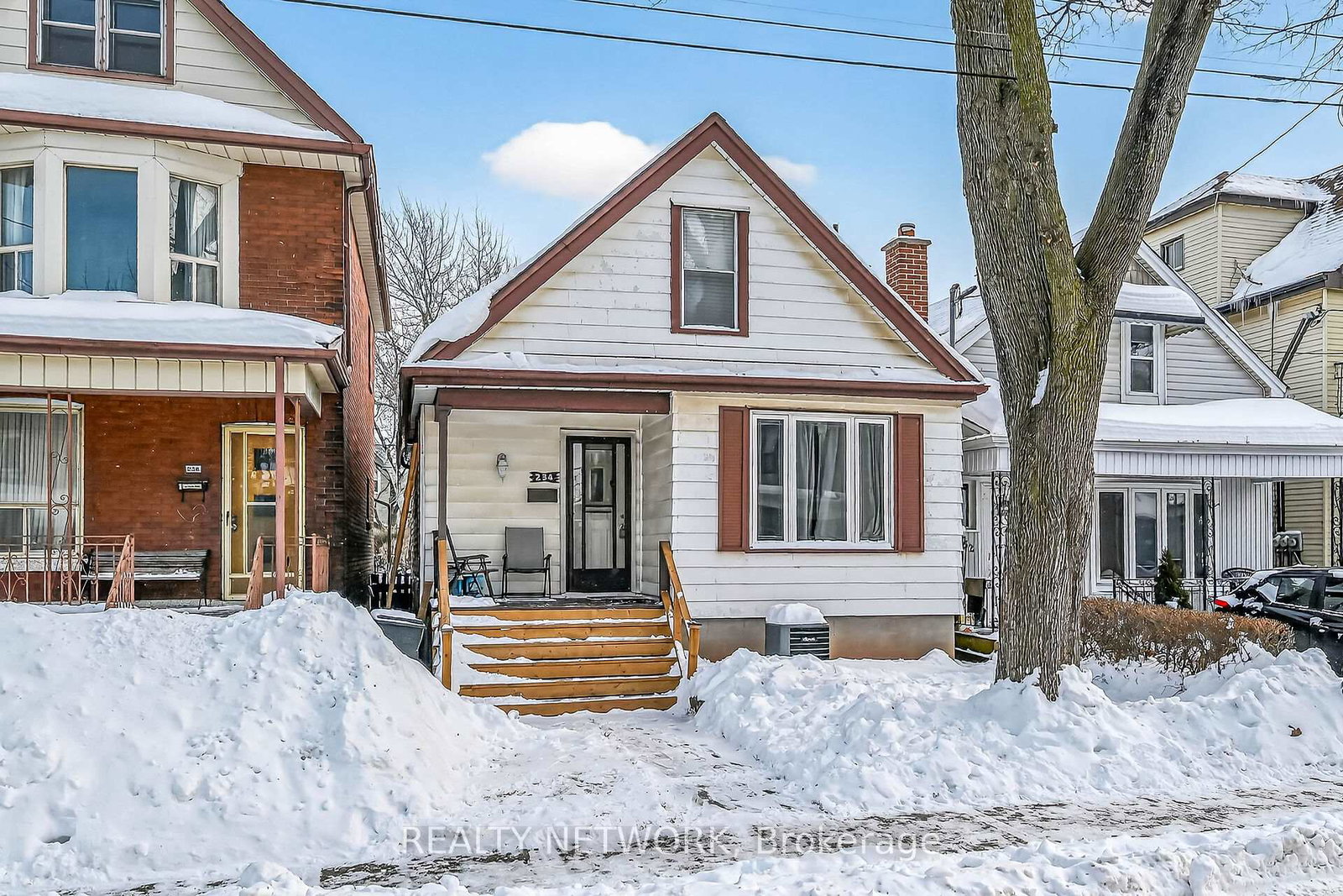 234-balmoral-avenue-n-hamilton-ontario-x12742488