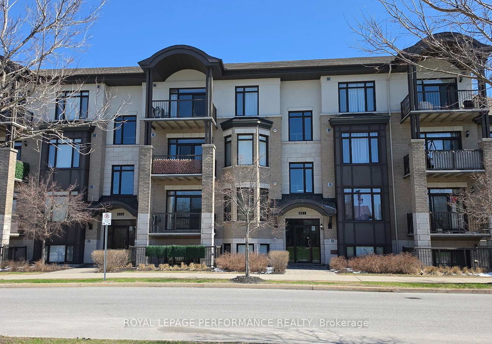 655-beauparc-private-cyrville-carson-grove-pineview-ottawa-ontario-x12742594