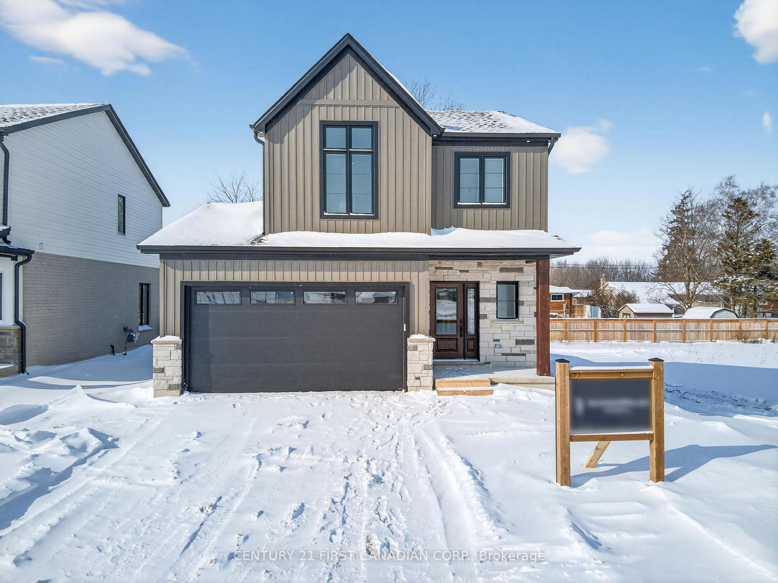 9-twynstra-street-north-middlesex-ontario-x12742750