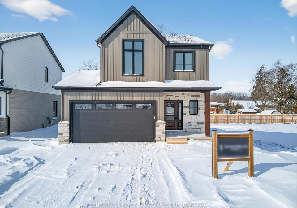 9-twynstra-street-north-middlesex-ontario-x12742750