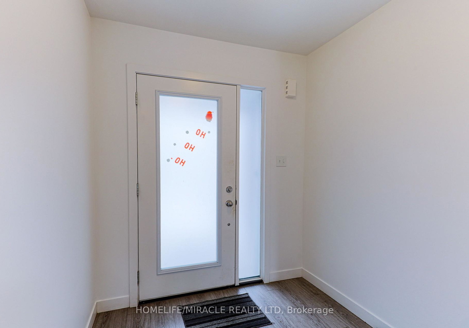 105-pony-way-kitchener-ontario-x12742916