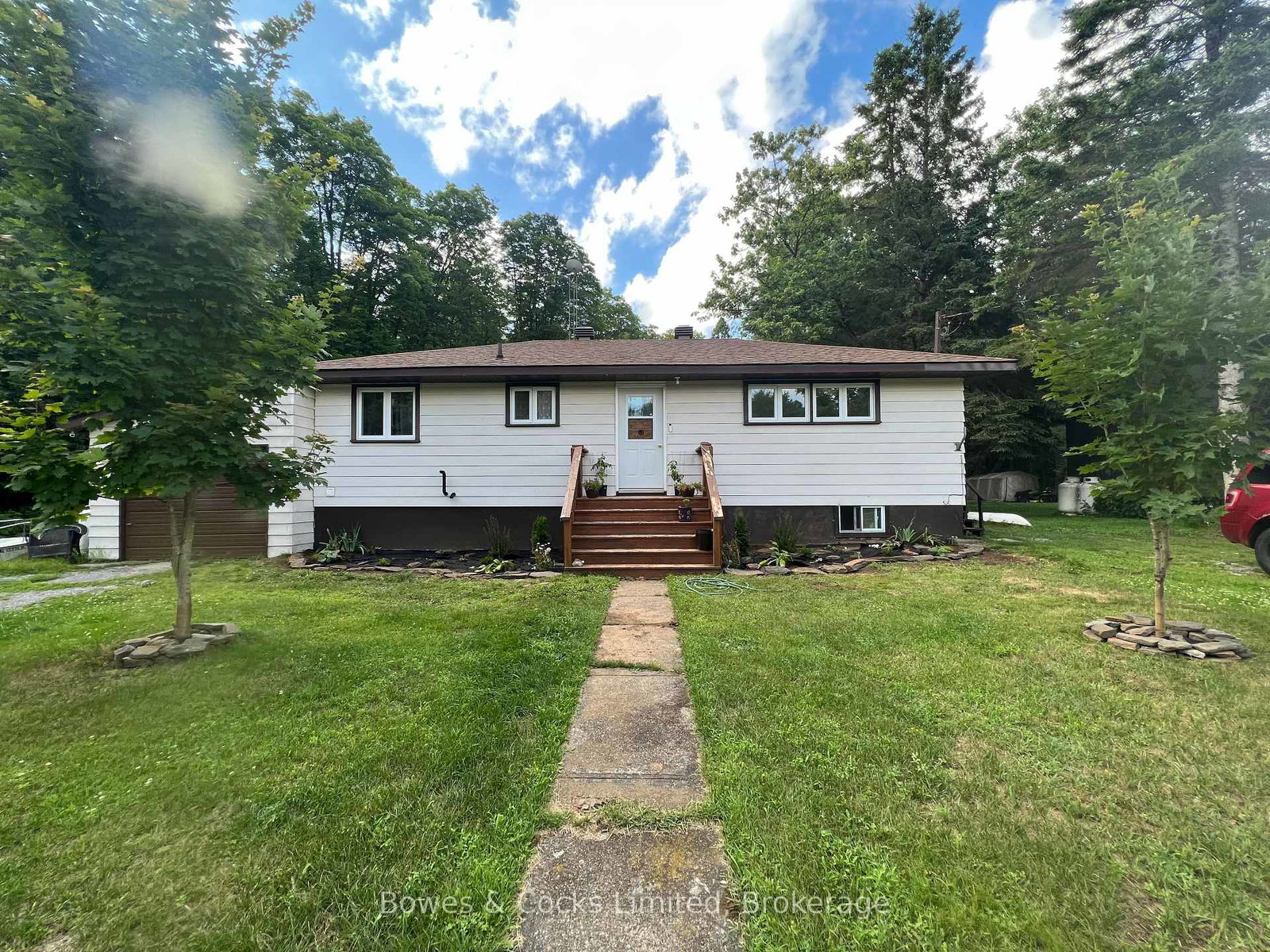 1052-estates-road-highlands-east-ontario-x12742946