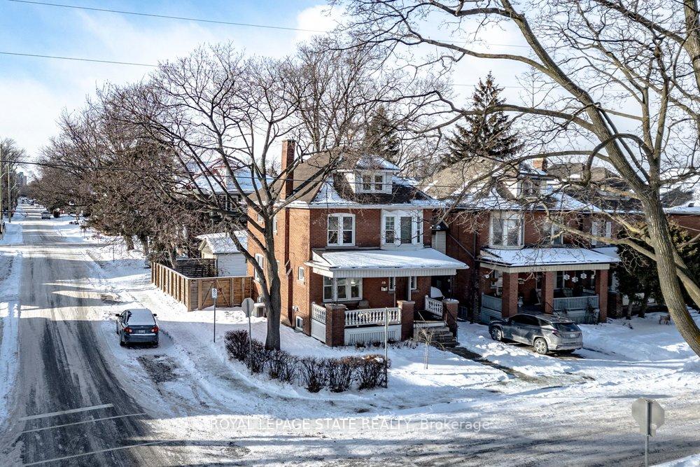 46-connaught-avenue-s-hamilton-ontario-x12743050