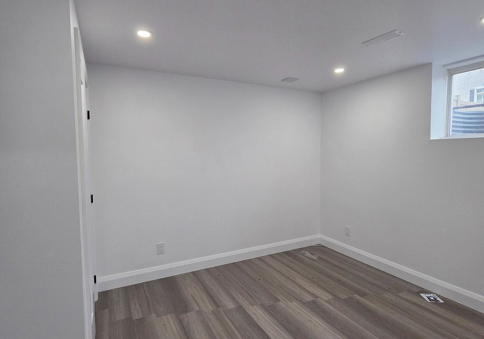 180-chenoa-way-ottawa-ontario-x12743342