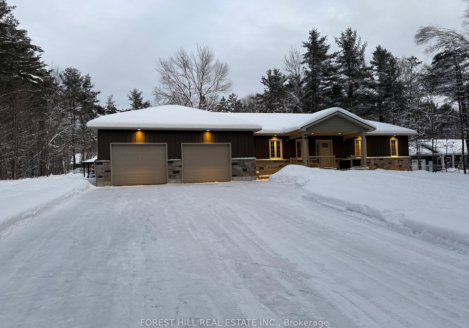 1025-tower-crescent-gravenhurst-ontario-x12743570