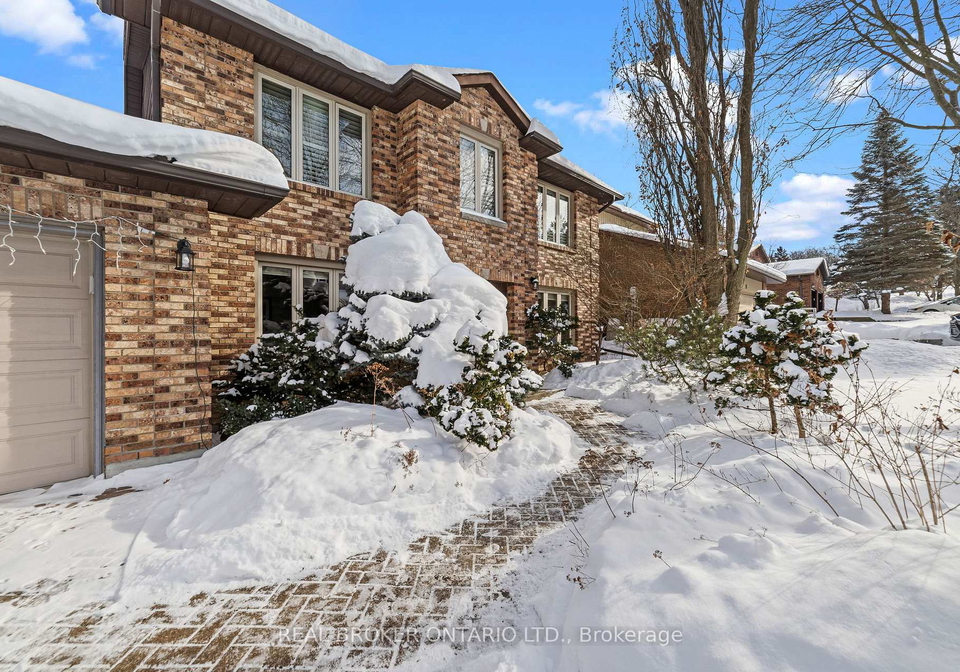 7-templer-drive-hamilton-ontario-x12743754