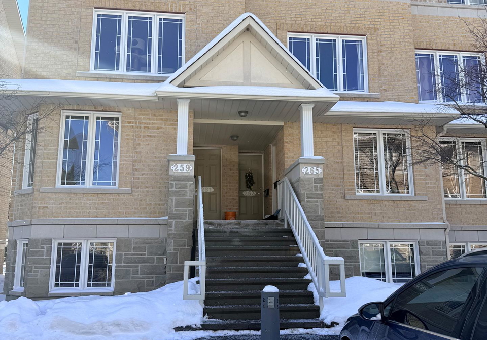 265-paseo-private-n-ottawa-ontario-x12744060