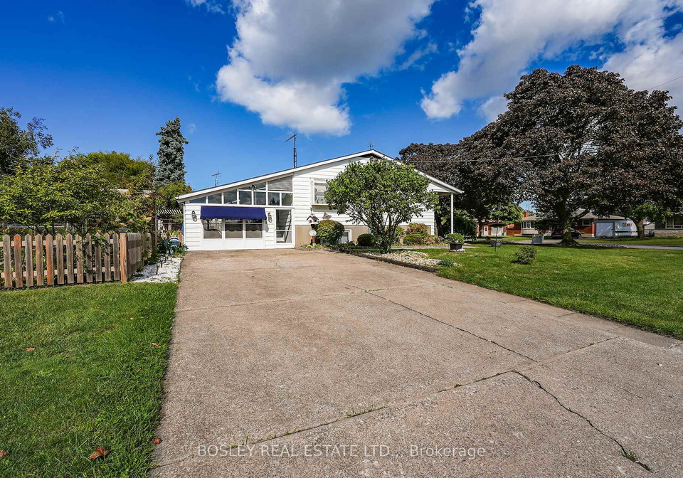 25-lawrence-drive-thorold-ontario-x12744130