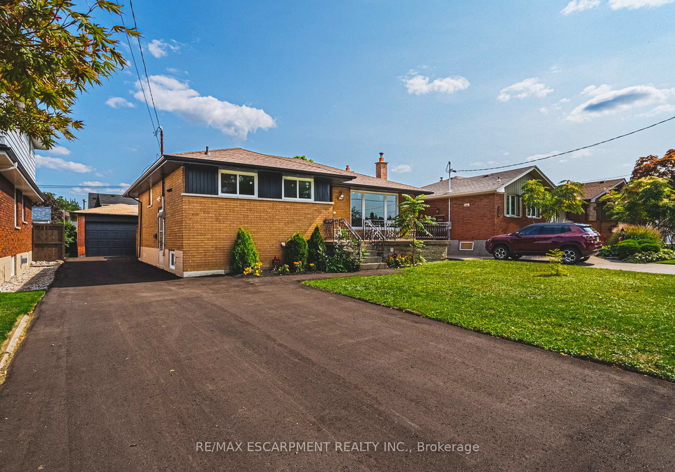 131-welbourn-drive-hamilton-ontario-x12744352