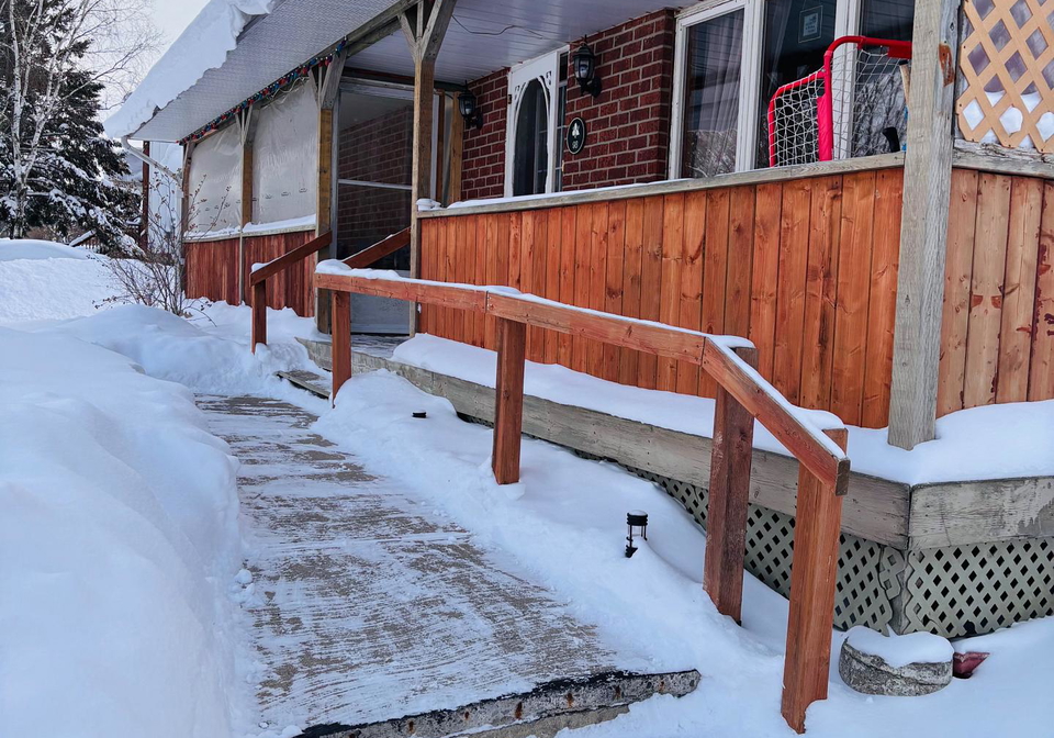 98-leeson-street-s-east-luther-grand-valley-ontario-x12744432