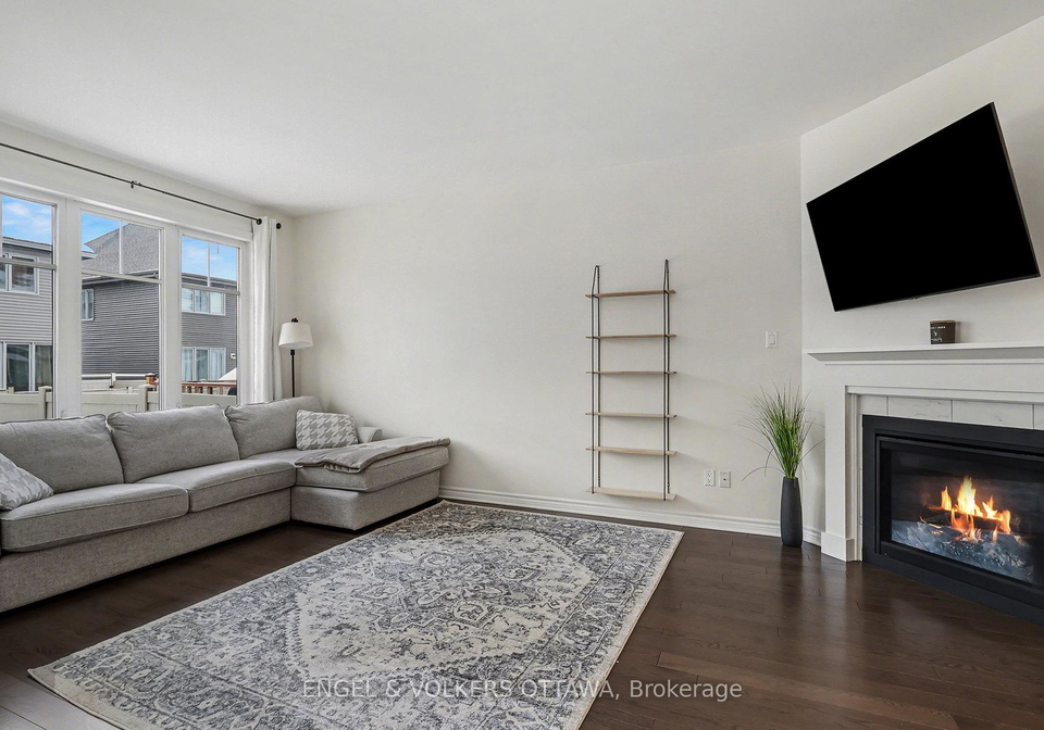 3987-kelly-farm-drive-ottawa-ontario-x12744464