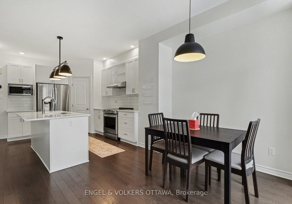 3987-kelly-farm-drive-ottawa-ontario-x12744464