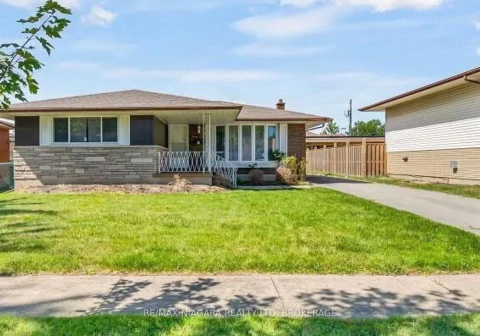 5-st-charles-drive-thorold-ontario-x12744534
