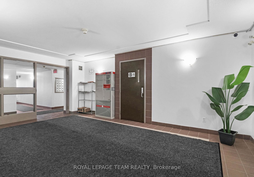 270-brittany-drive-ottawa-ontario-x12744558