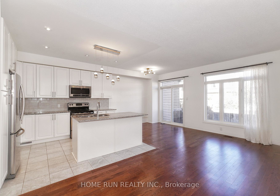 118-overberg-way-kanata-ontario-x12744586