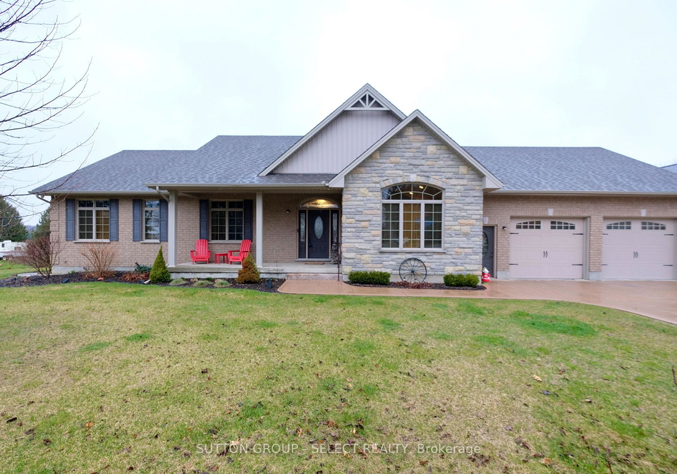 7284-calvert-drive-strathroy-caradoc-ontario-x12744684