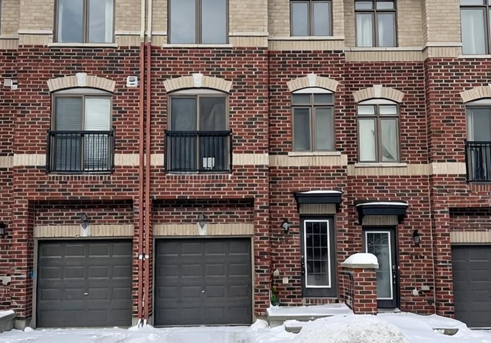 542-recolte-private-ottawa-ontario-x12745034