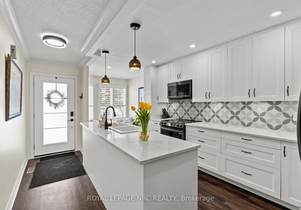 275-pelham-street-st-catharines-ontario-x12745334