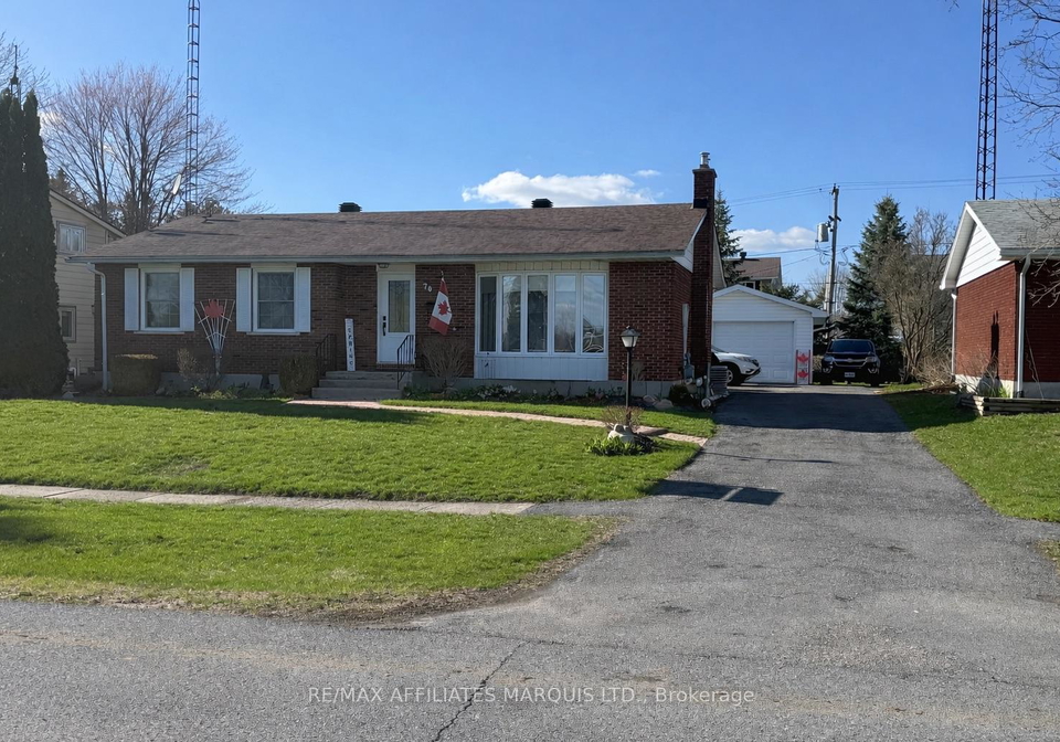 70-elizabeth-drive-south-dundas-ontario-x12745374