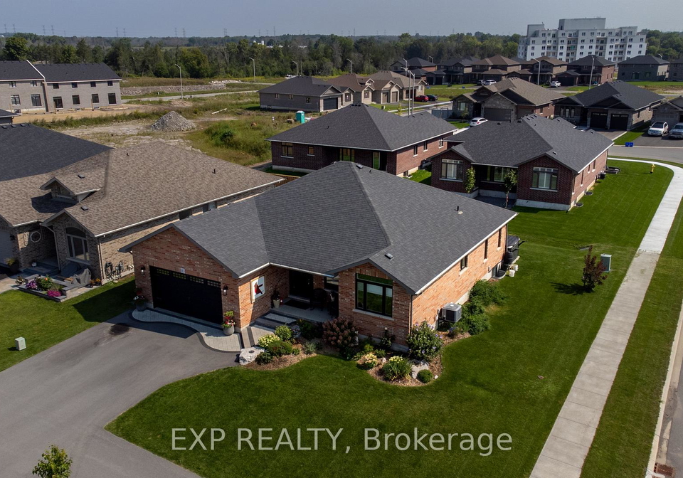 83-essex-drive-belleville-ontario-x12745968