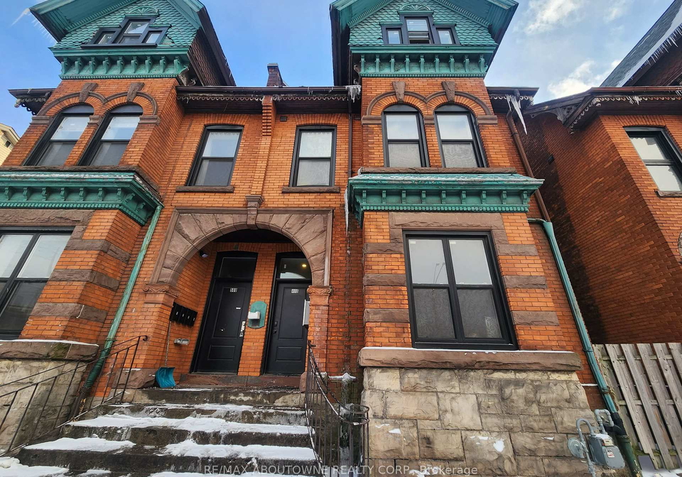 498-main-street-e-hamilton-ontario-x12746088