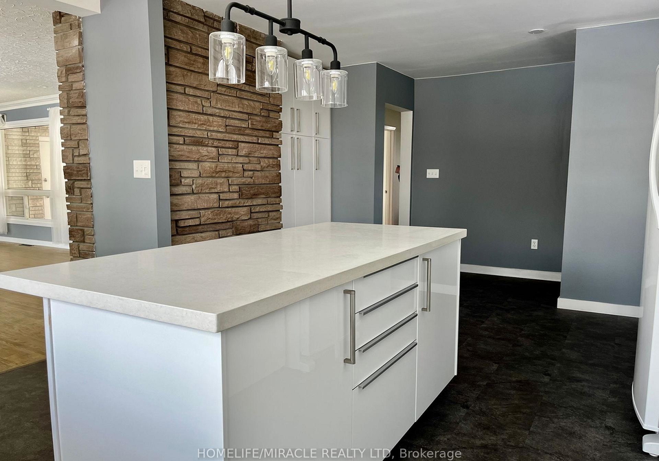 312-grantham-avenue-st-catharines-ontario-x12746158