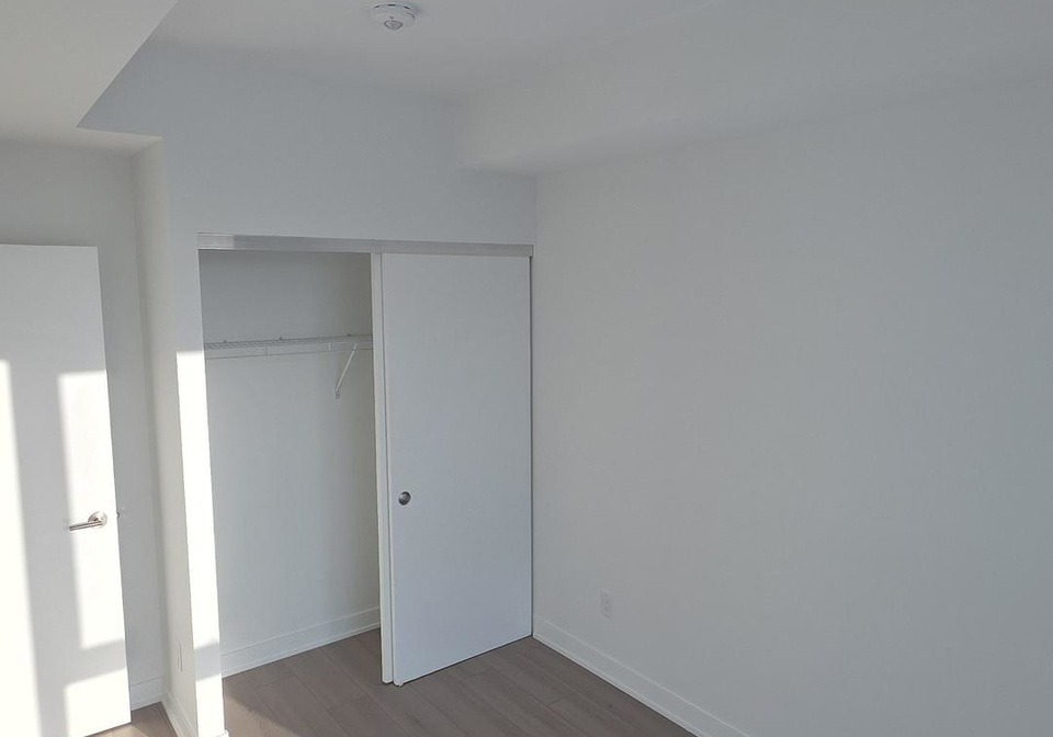 25-wellington-street-s-kitchener-ontario-x12746184