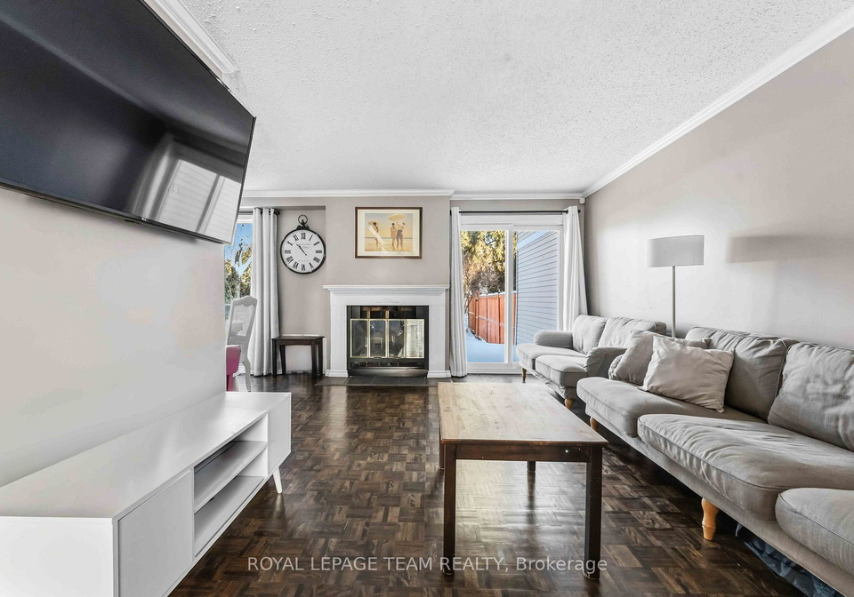 1-shadetree-crescent-ottawa-ontario-x12746400
