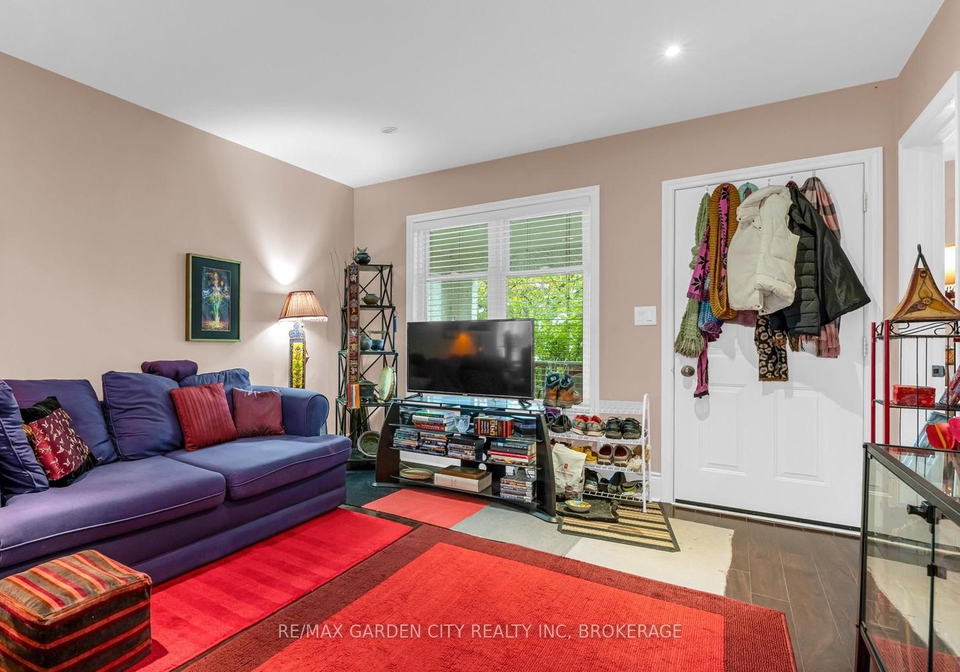 16-ida-street-st-catharines-ontario-x12746602