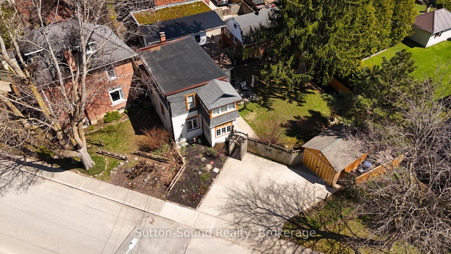 155-5th-st-a-street-e-owen-sound-ontario-x12747306