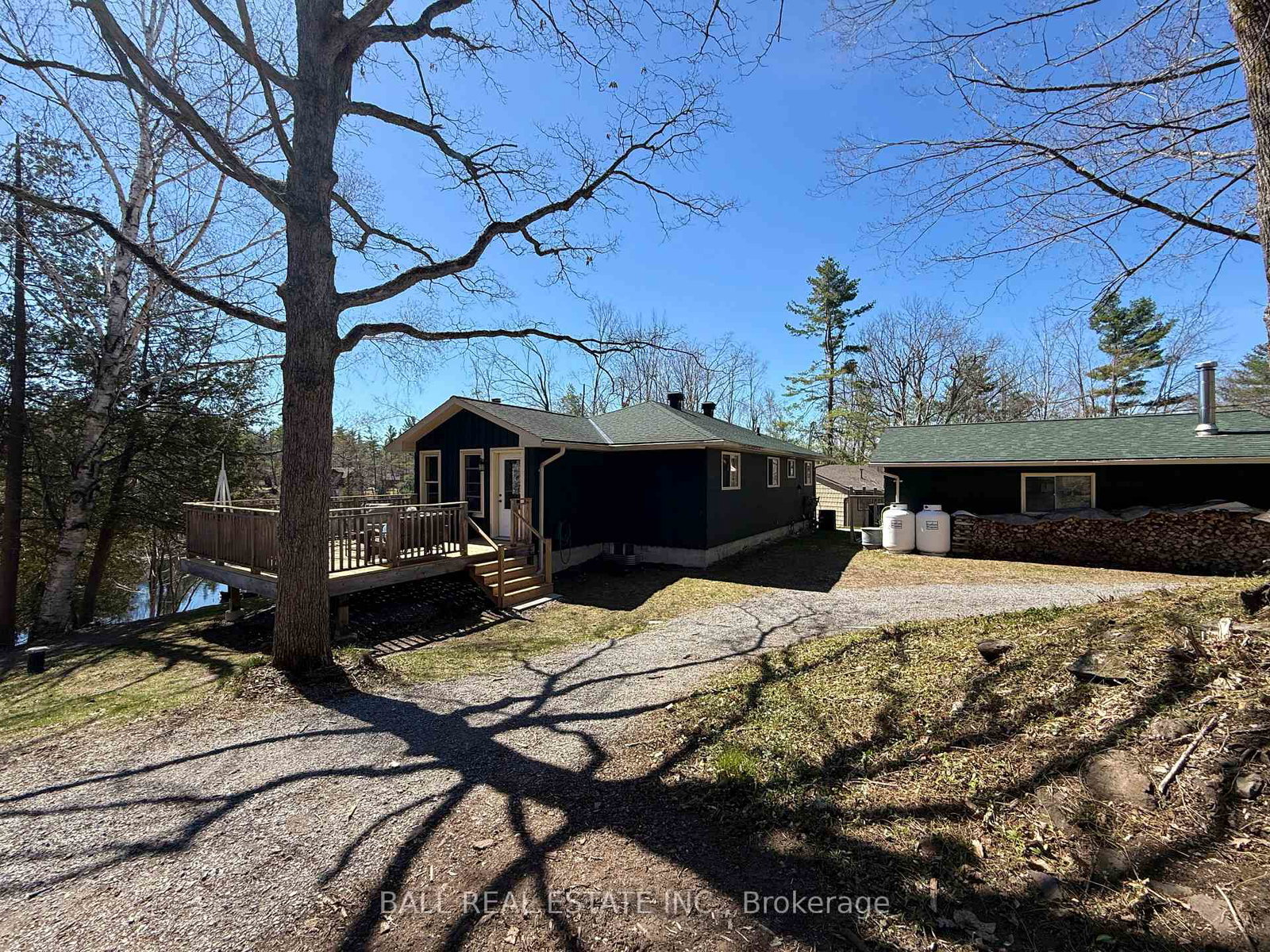 50-fire-route-10b-north-kawartha-ontario-x12747646