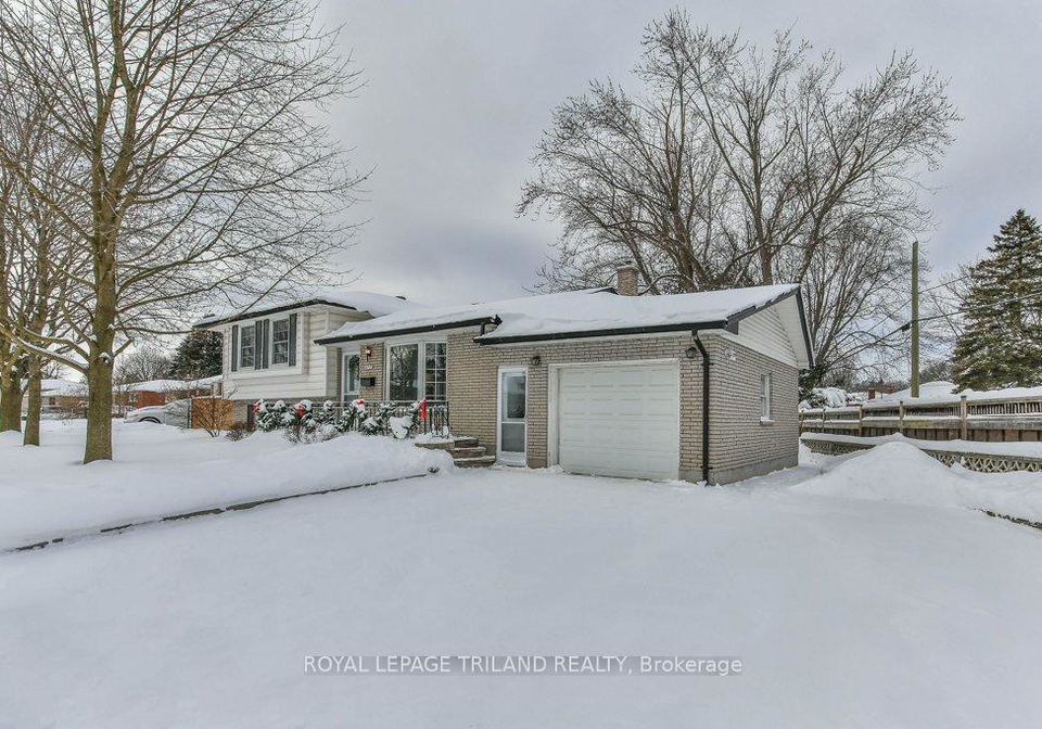 7-hamber-court-london-east-ontario-x12747798