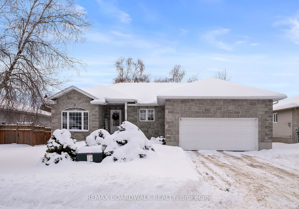 1017-massie-drive-prescott-ontario-x12747854