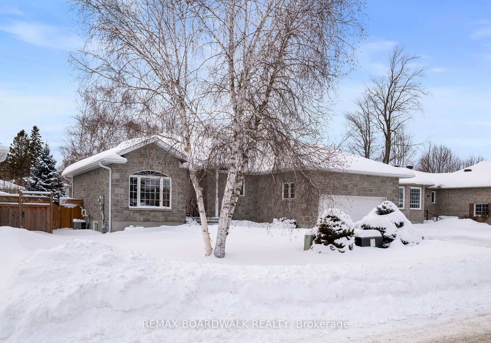 1017-massie-drive-prescott-ontario-x12747854