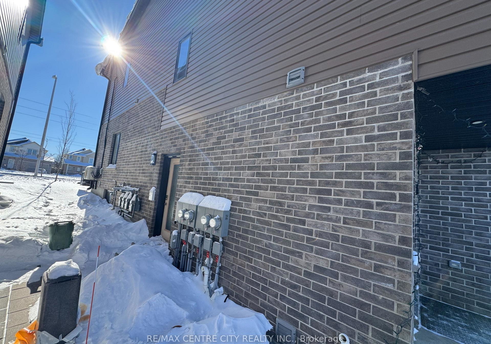 829-sarnia-road-london-north-ontario-x12747866