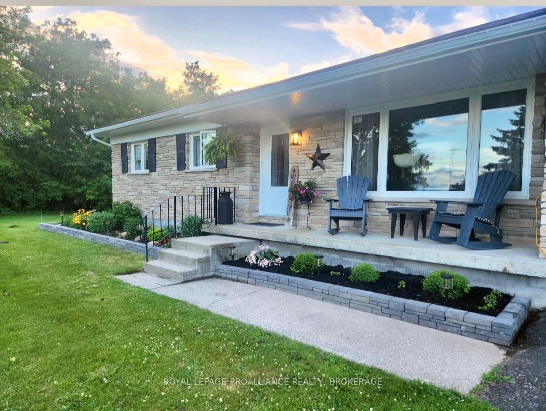7379-county-road-2-highway-greater-napanee-ontario-x12748044