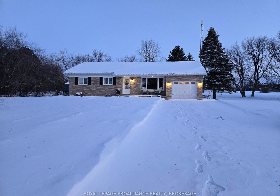 7379-county-road-2-highway-greater-napanee-ontario-x12748044