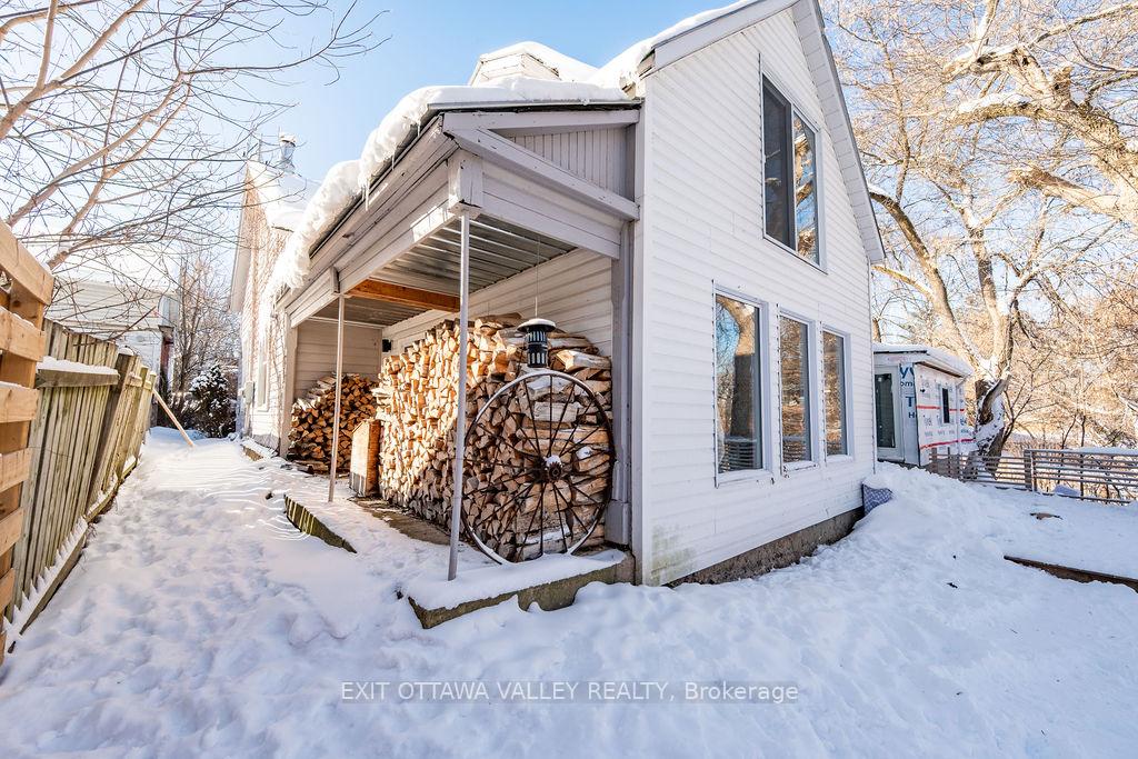 815-pembroke-street-w-pembroke-ontario-x12748076