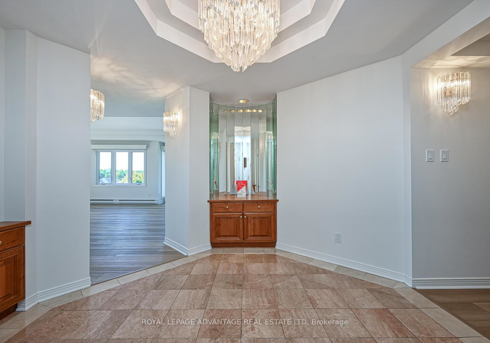 10-armstrong-drive-smiths-falls-ontario-x12748142