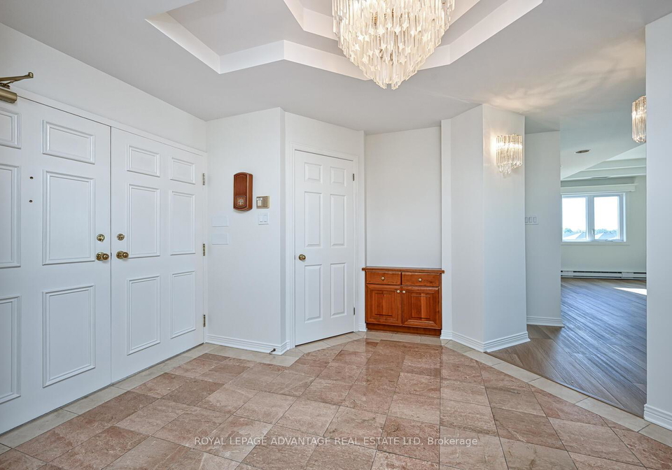 10-armstrong-drive-smiths-falls-ontario-x12748142