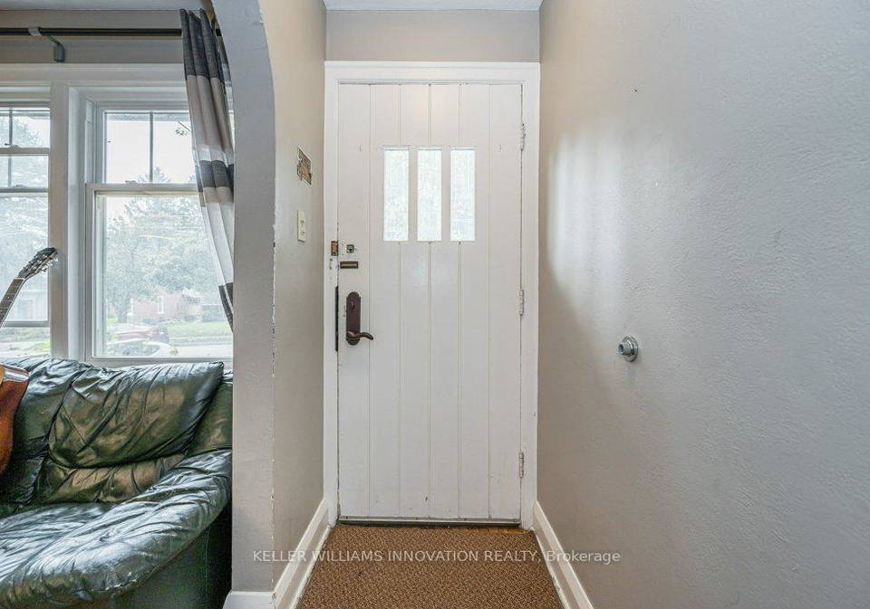 52-avondale-avenue-s-waterloo-ontario-x12748844