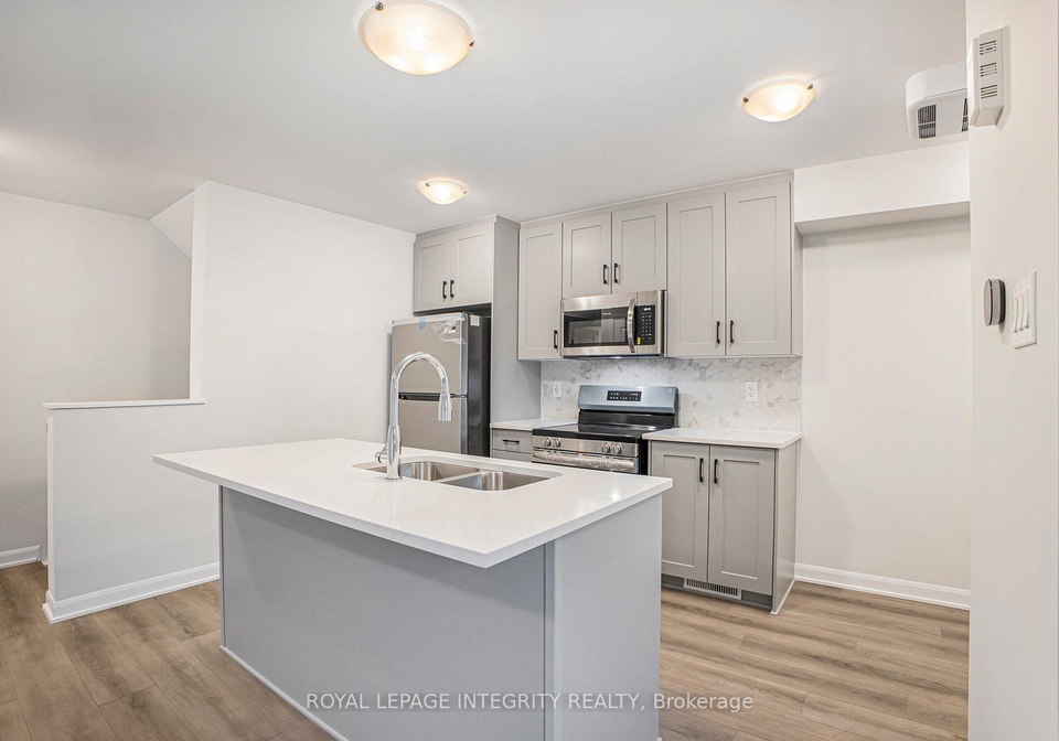 1130-creekway-private-kanata-ontario-x12748990