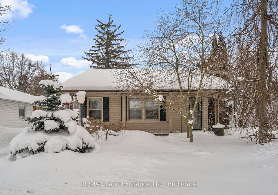 360-boulton-street-minto-ontario-x12749026