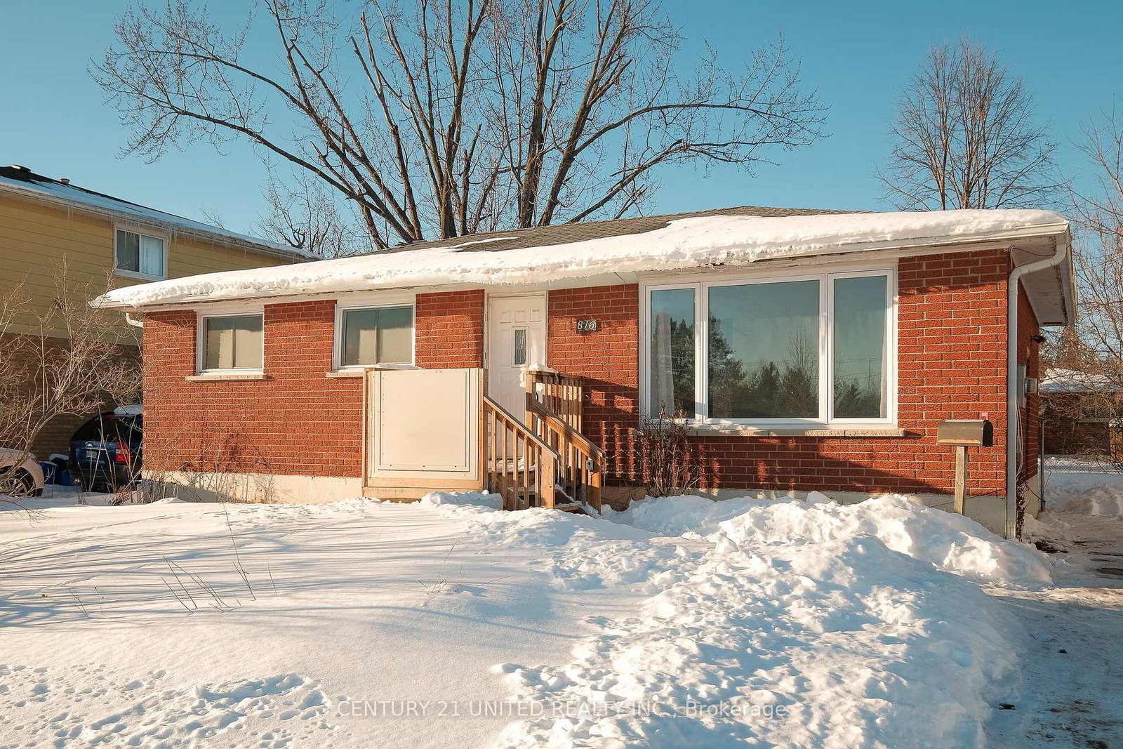 816-stocker-road-peterborough-ontario-x12749378