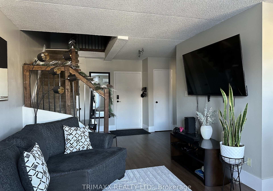 42-tannery-street-e-cambridge-ontario-x12749698