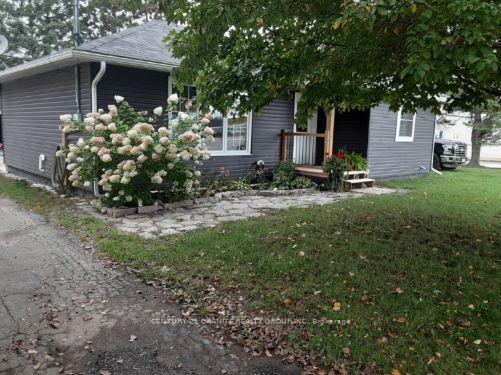 8-johnston-crescent-bancroft-ontario-x12749806