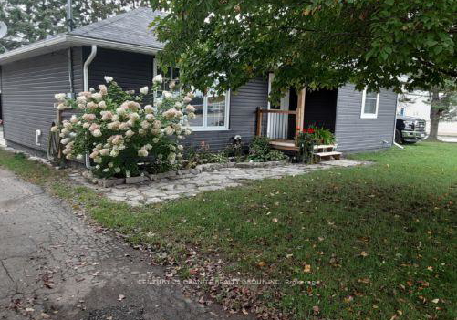 8-johnston-crescent-bancroft-ontario-x12749806